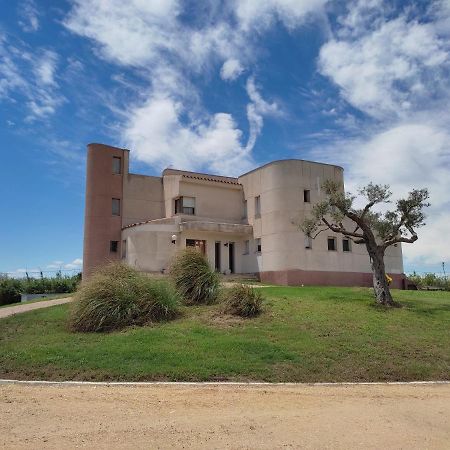 Villa De L'Ebre Deltebre Exterior photo