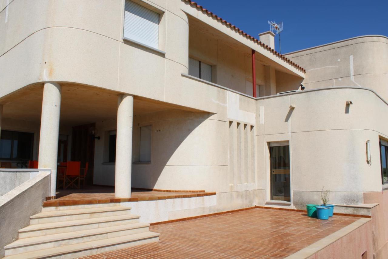 Villa De L'Ebre Deltebre Exterior photo